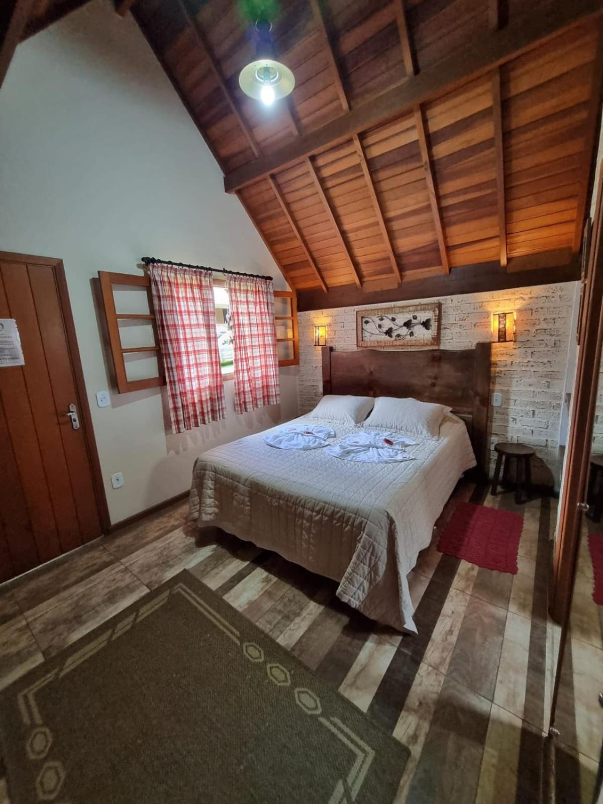 Pousada Vilas Di Espanha Monte Verde  Buitenkant foto
